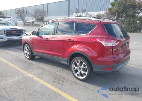 2013 Ford Escape Titanium z USA, uszkodzony, nr VIN 1FMCU0J95DUA59523